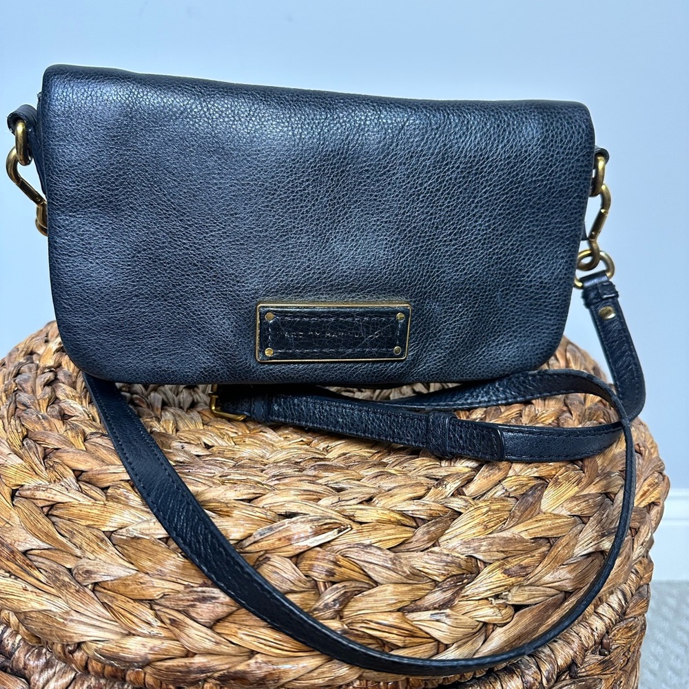 Marc by Marc Jacobs black small flat flap crossbody leather purse brass hardware